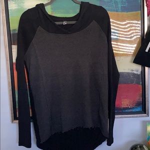 Woman’s Fox sweater